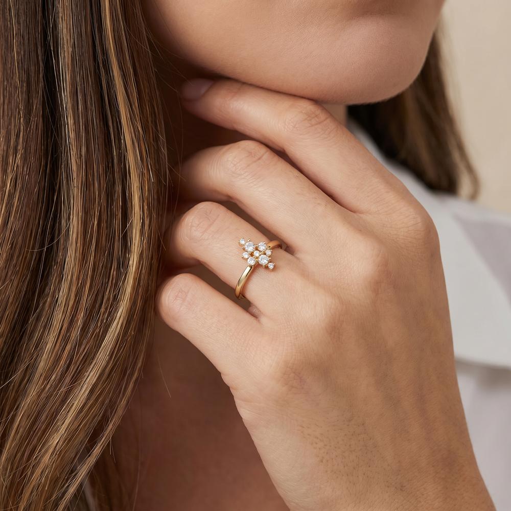 Fingerring 750/18 K Gelbgold Diamant 0.22 ct, 9 Steine, w-si