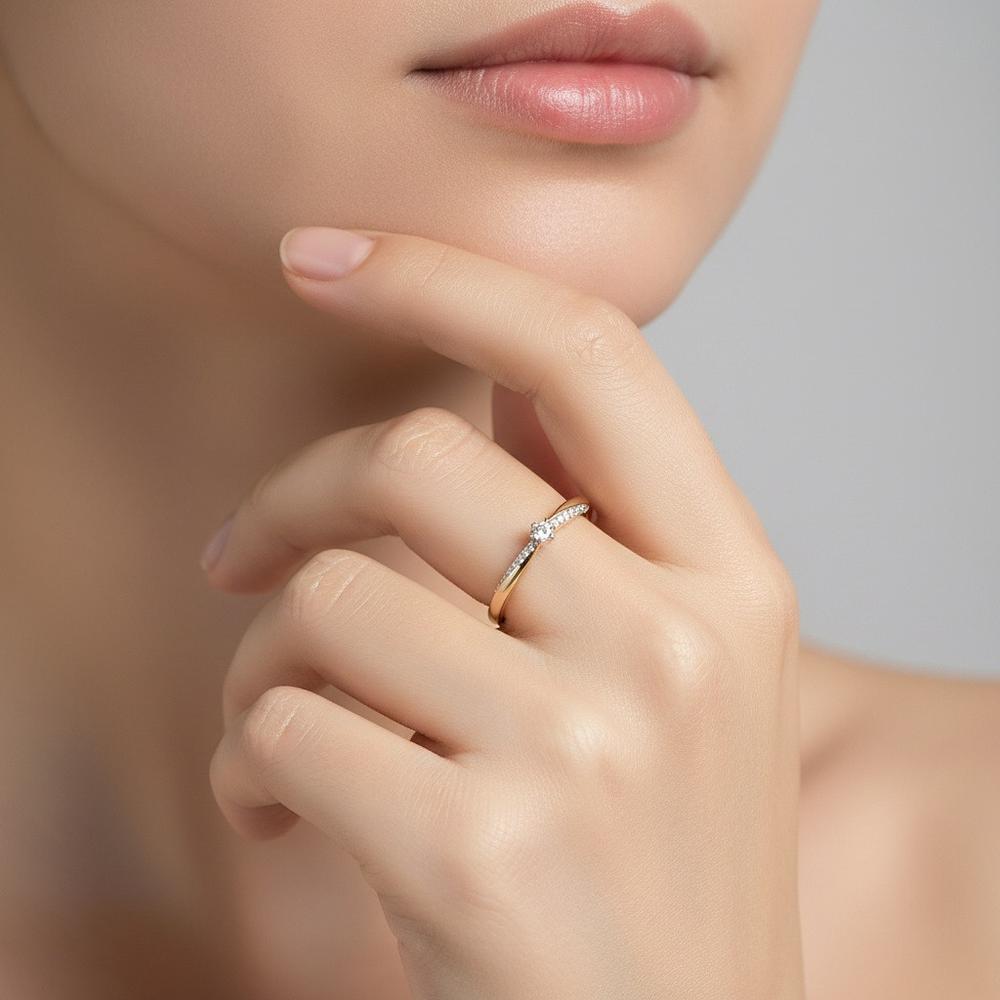 Solitär Ring 750/18 K Gelbgold Diamanten 0.15 ct, w-si